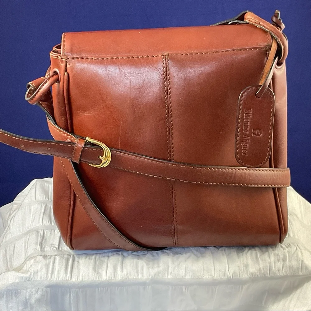 Etienne Aigner Woven Leather Crossbody in Rich Brown with Gold Hardware - Picture 13 of 16